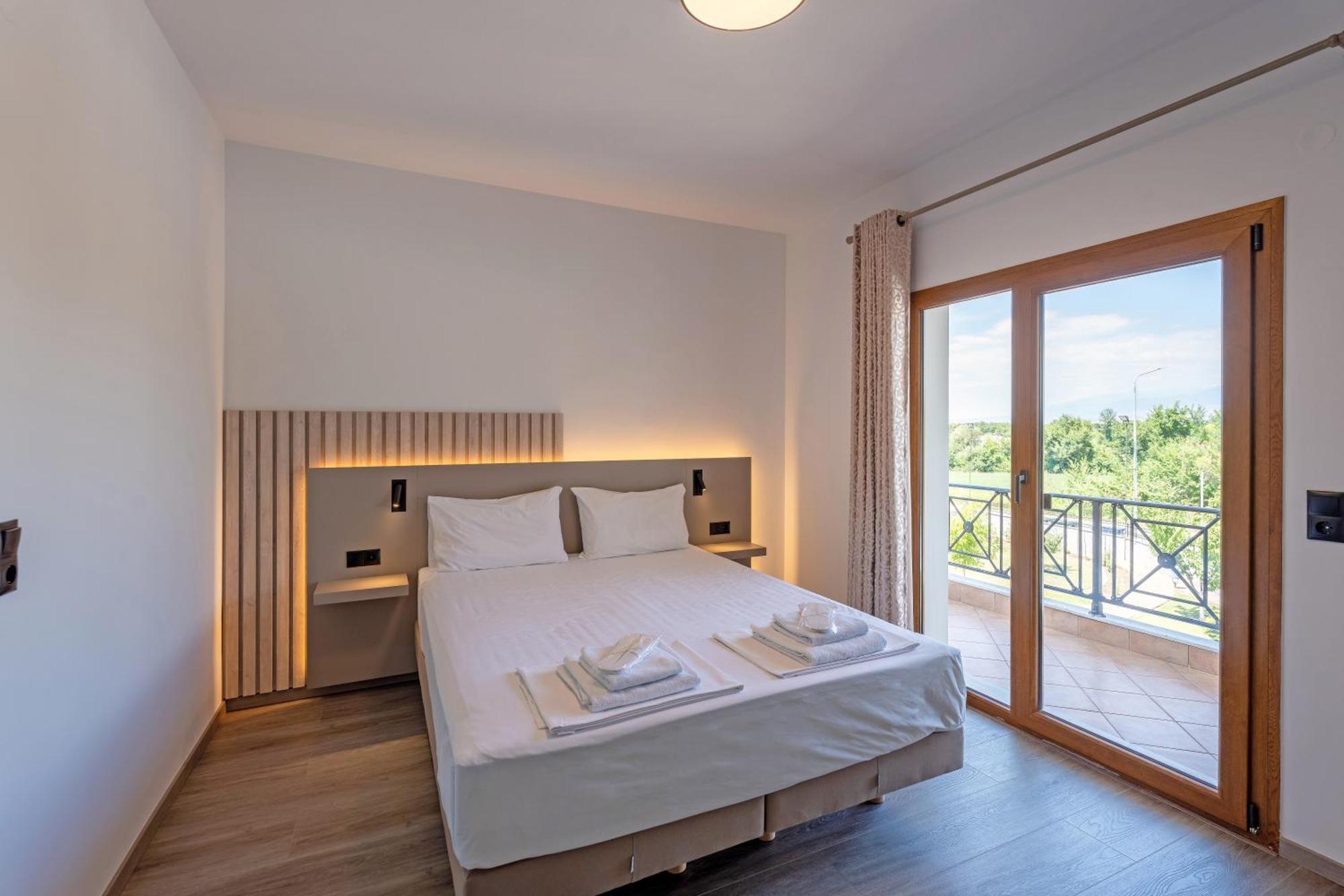 Hotel Agistro Ангістрон Екстер'єр фото